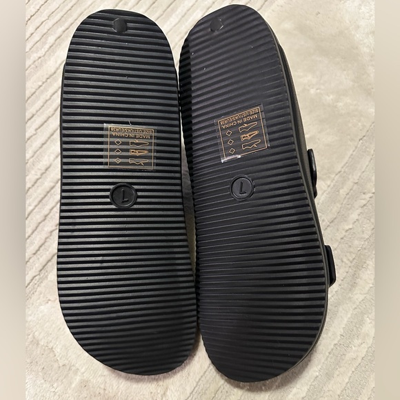 Cupid Sandals New with box! - Picture 5 of 6